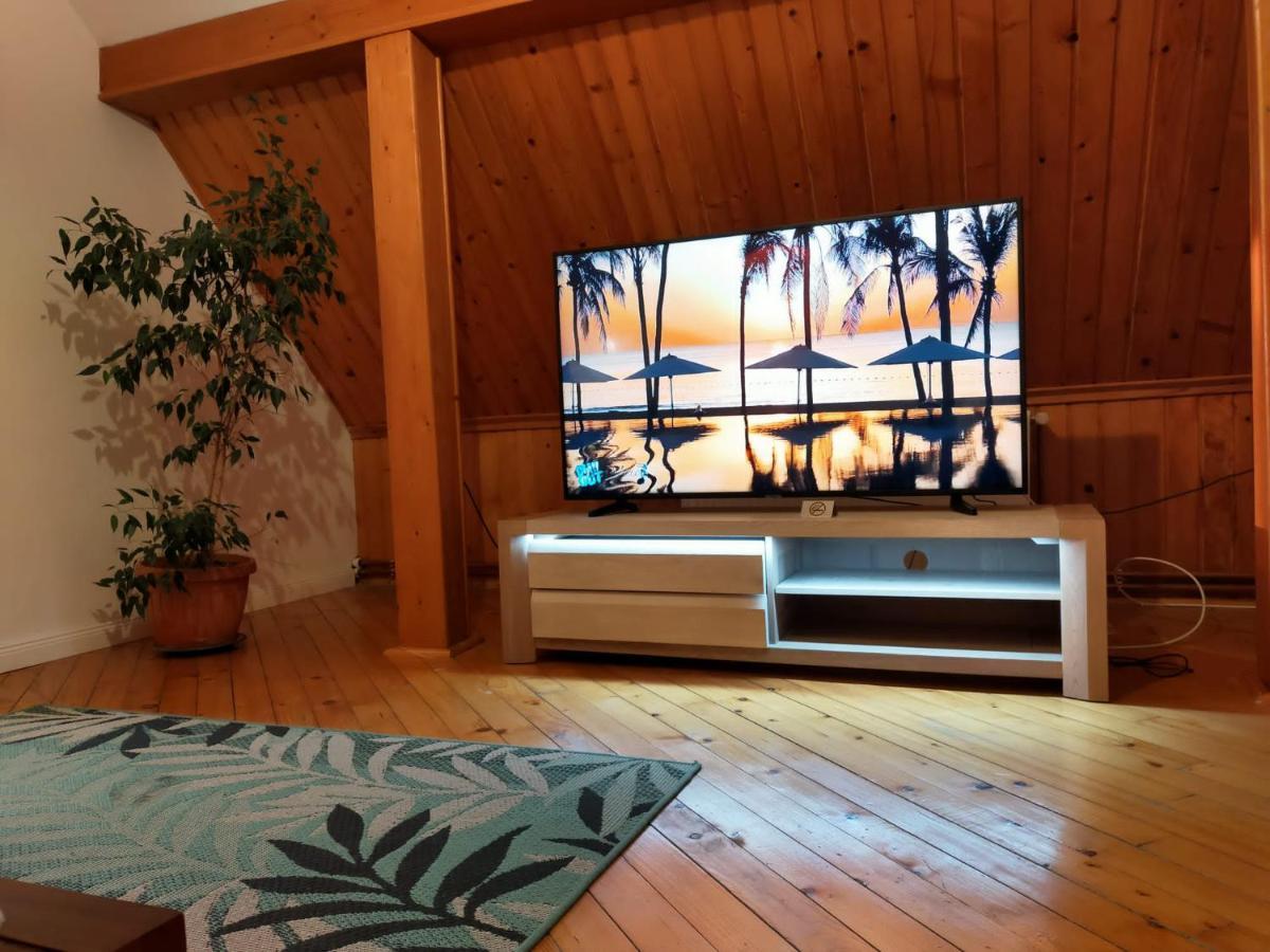 Casa Maria Roses Hotell Rîşnov Eksteriør bilde