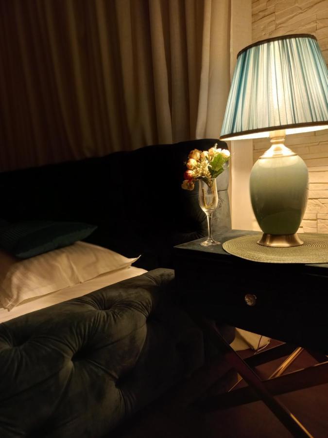 Casa Maria Roses Hotell Rîşnov Eksteriør bilde